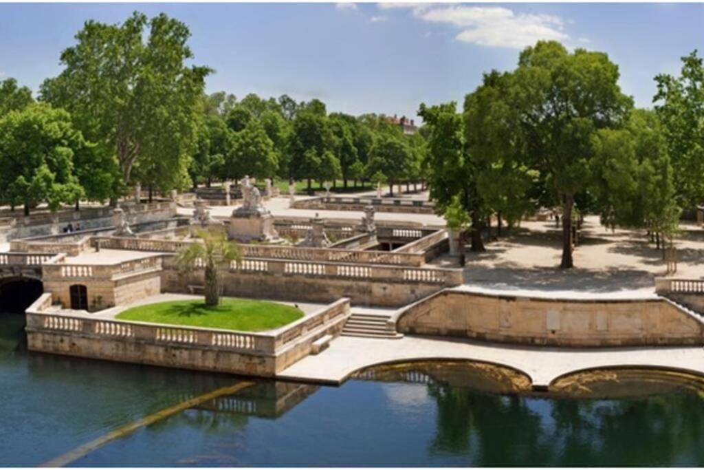 Le Studio D'Auguste- Coeur De Nimes-Chaleureux-Emplacement Ideal Nîmes Exterior foto
