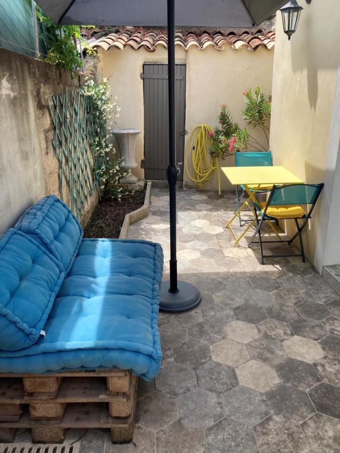 Le Studio D'Auguste- Coeur De Nimes-Chaleureux-Emplacement Ideal Nîmes Exterior foto